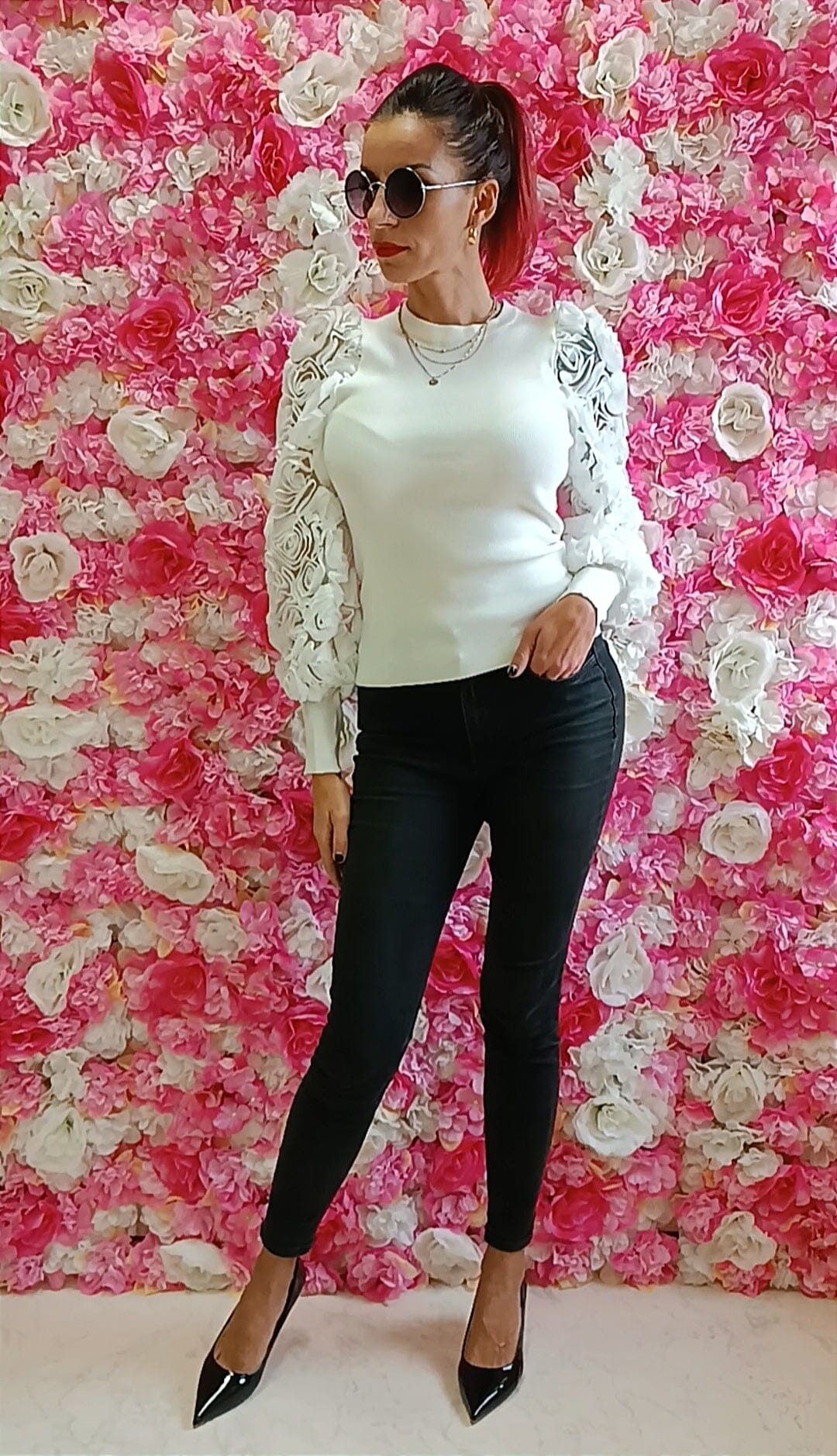 Sweater White Rose Suranska Shop 